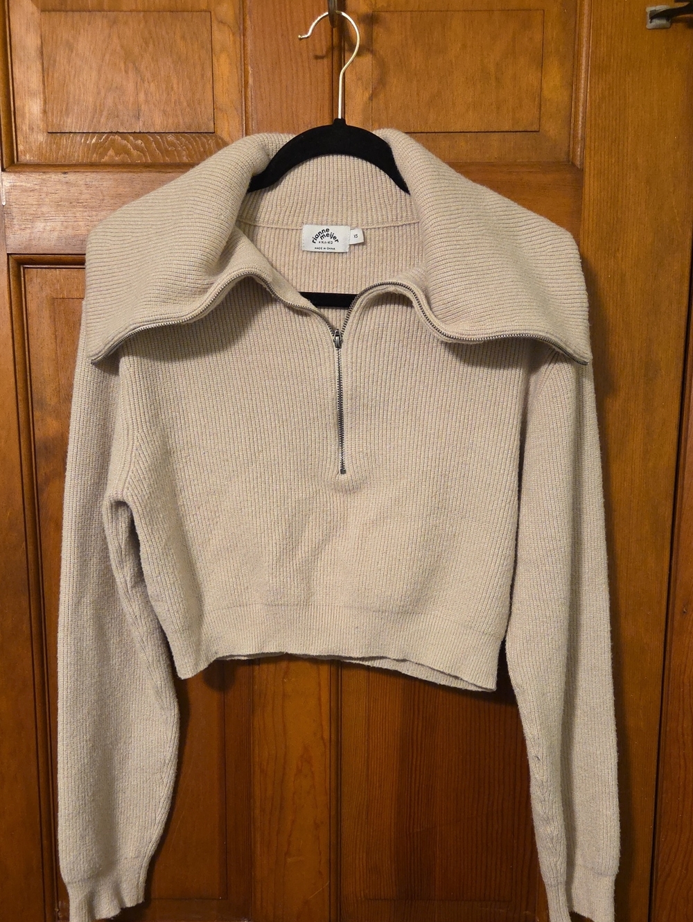 Cropped Zip-Front Fold-Over Collar Sweater - Cream SIize XS